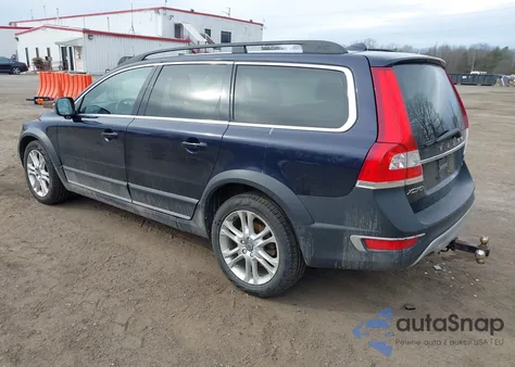 2016 Volvo Xc70 T5 Platinum z USA, uszkodzony, nr VIN YV4612NM5G1265531